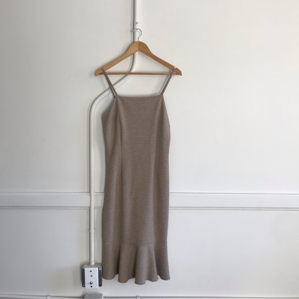 Gianni Bini Natural Flounce Hem Dress